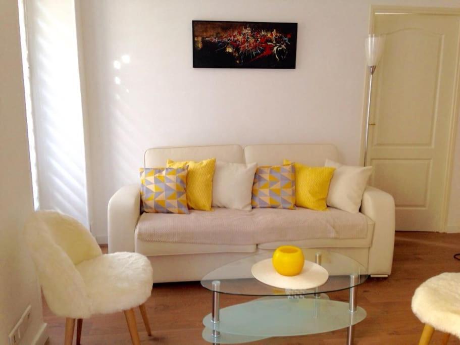 #28 1 Bdr Flat Ac Balcony Hper Central 10Mins To Beach & Old Town Nisa Exterior foto