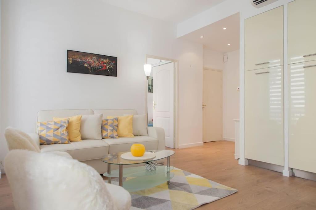 #28 1 Bdr Flat Ac Balcony Hper Central 10Mins To Beach & Old Town Nisa Exterior foto