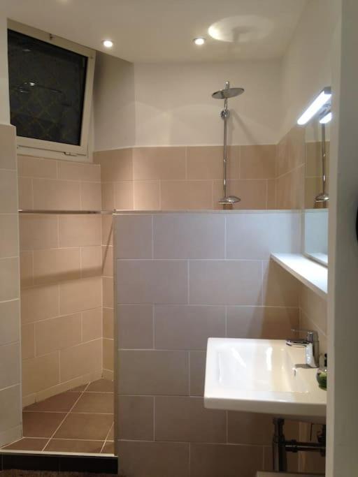 #28 1 Bdr Flat Ac Balcony Hper Central 10Mins To Beach & Old Town Nisa Exterior foto